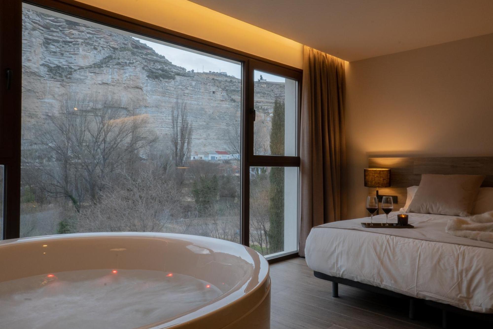 Almazara Suites Alcala del Jucar Dış mekan fotoğraf
